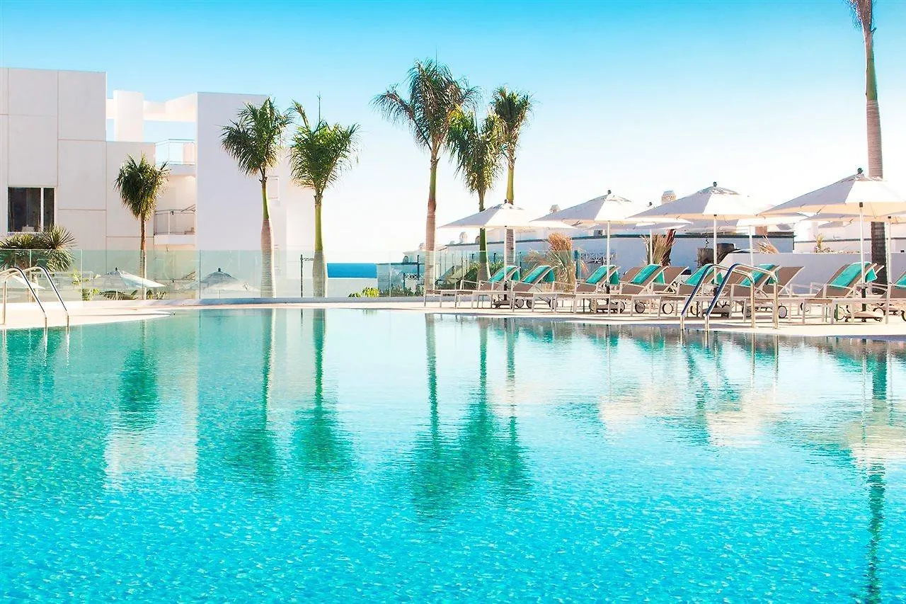 Hotel Lava Beach Puerto del Carmen  5*, Puerto del Carmen (Lanzarote) España