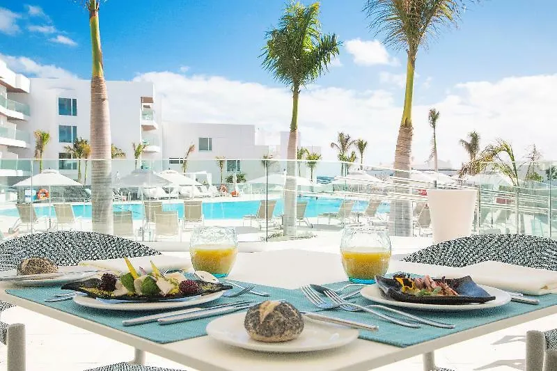 Hotel Lava Beach Puerto del Carmen  5*, Puerto del Carmen (Lanzarote) Spain
